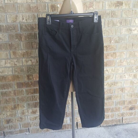 NYDJ "Ariel" Black Crop Jeans - Size 2 - Picture 1 of 5